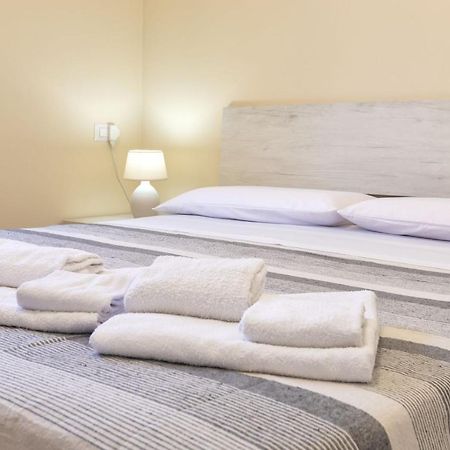 Vico Rooms 萨萨里 外观 照片