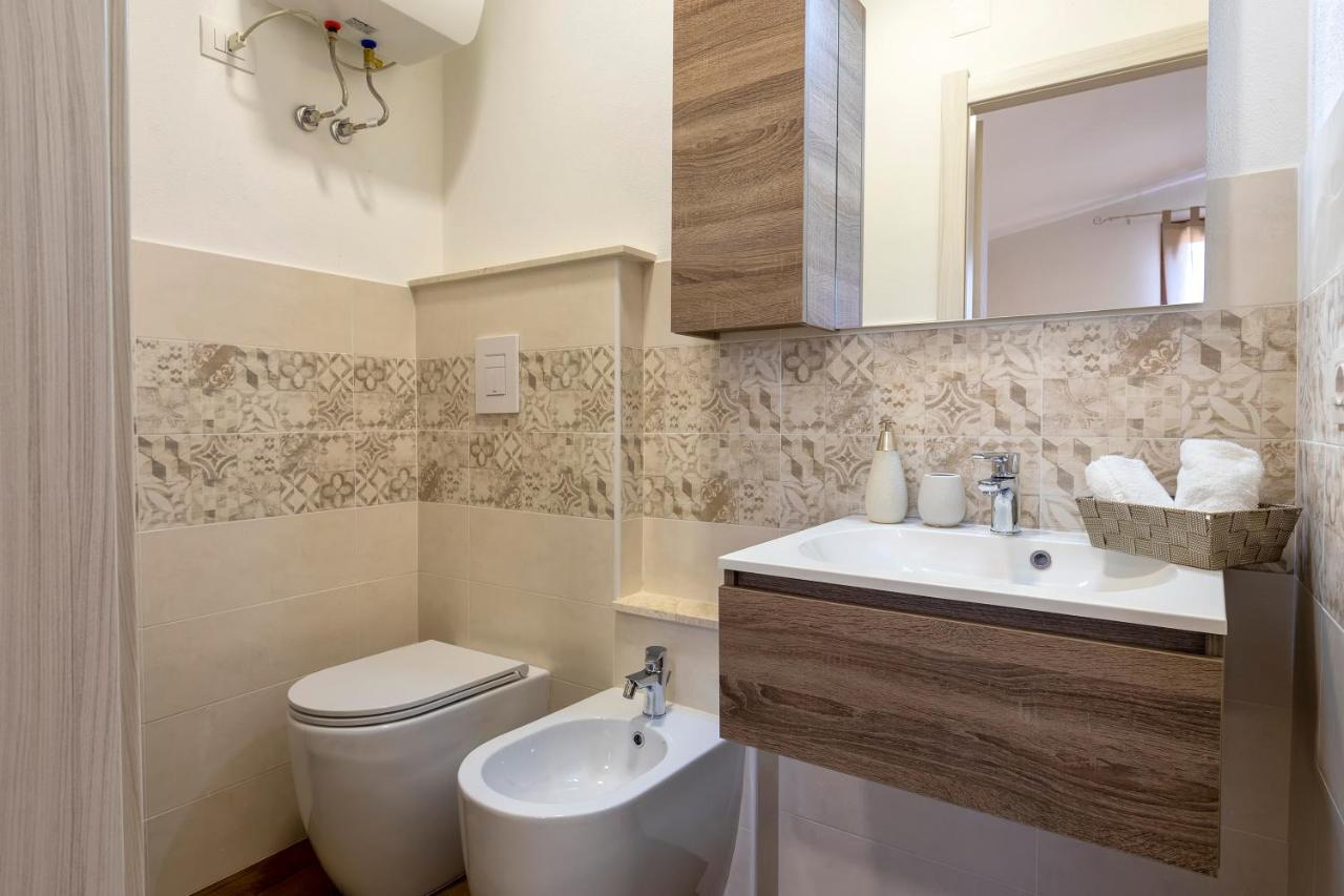 Vico Rooms 萨萨里 外观 照片