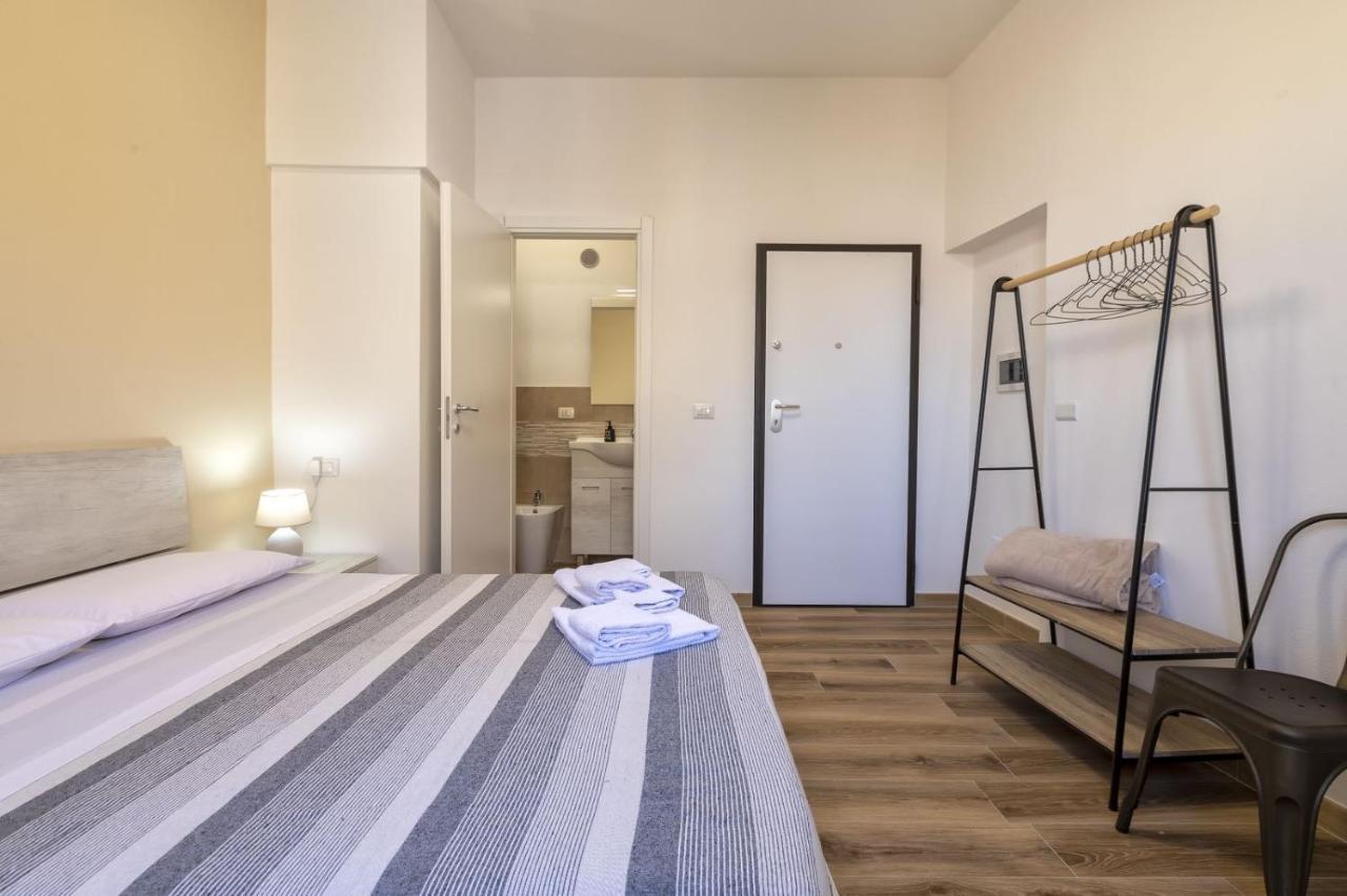 Vico Rooms 萨萨里 外观 照片